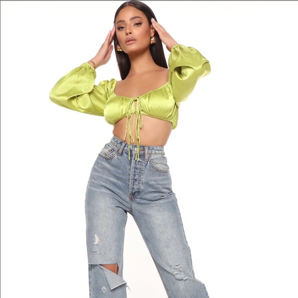 Fashion Nova- Beauty Mode Satin Crop Top- Lime NWT - Picture 2 of 6